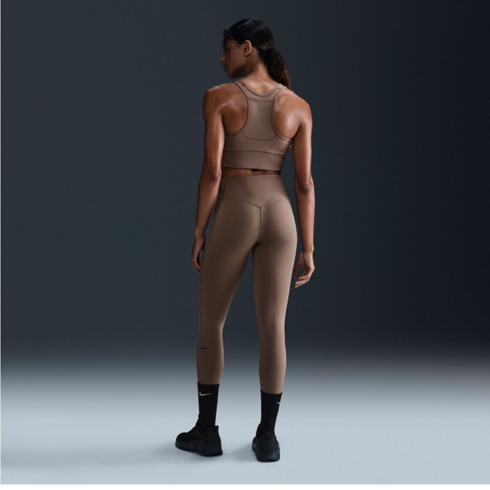 NIKE UNIVERSA Medium Support 7/8 Length High Rise Leggings Mink Brown Size M NEW - Picture 2 of 8